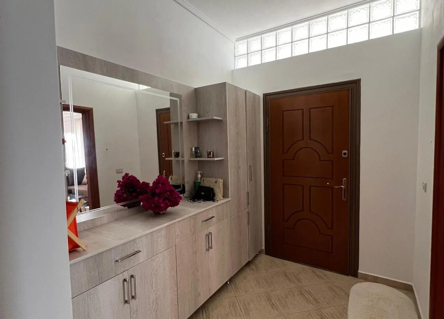 Natasha'S Apartments Sarande Albania