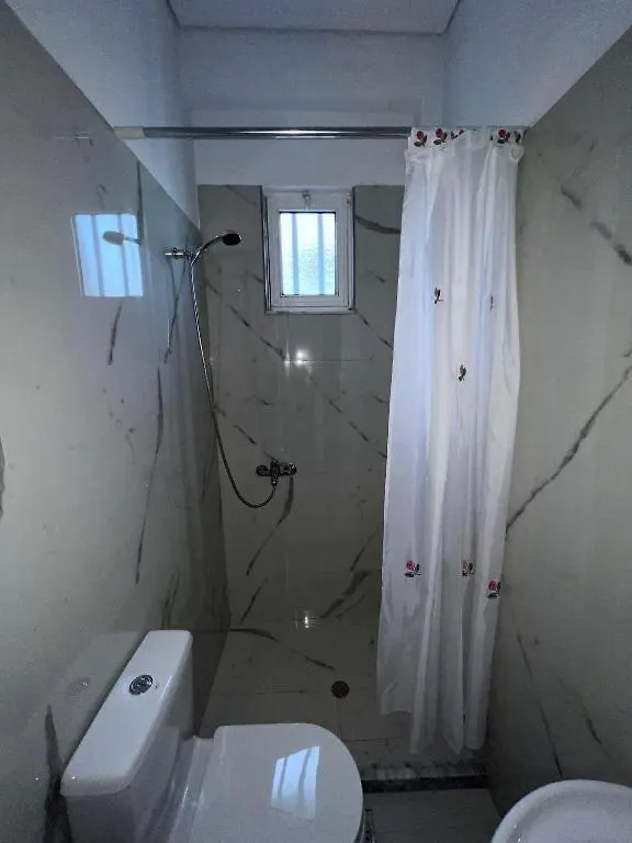 Natasha'S Apartments Sarande