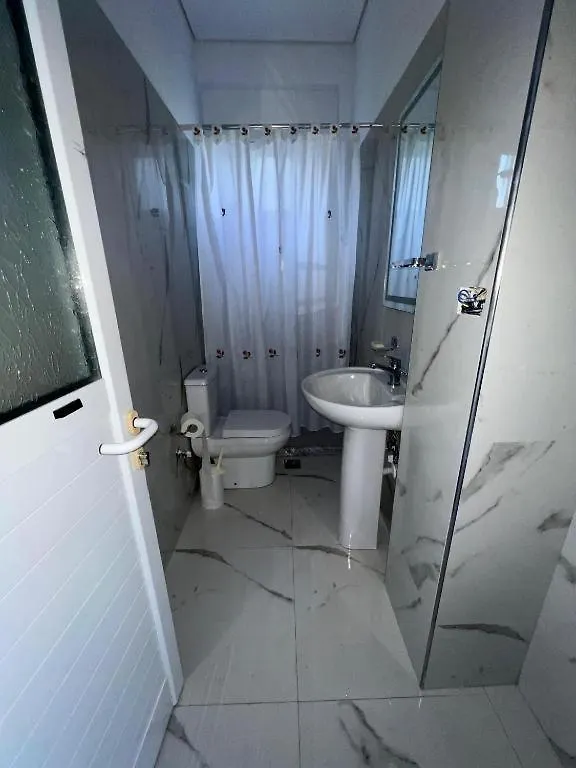 Natasha'S Apartments Sarande