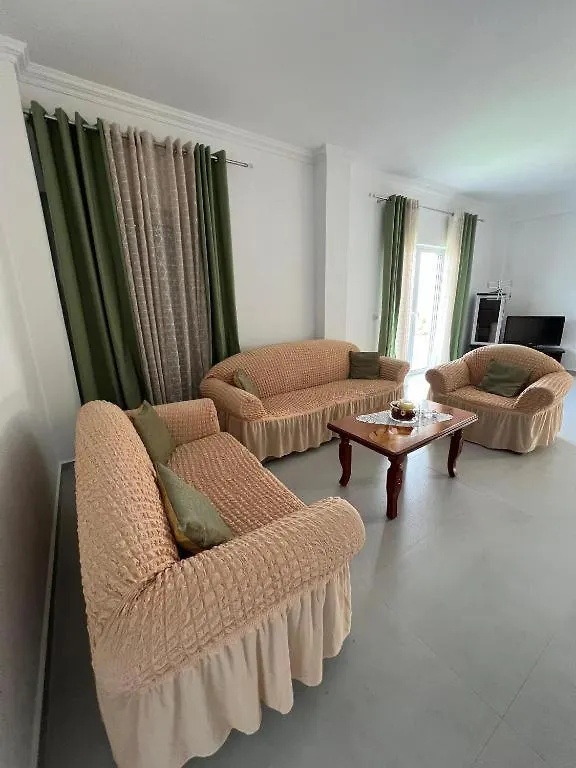Natasha'S Apartments Sarande Albania