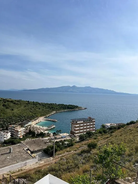Natasha'S Apartments Sarande 0*,