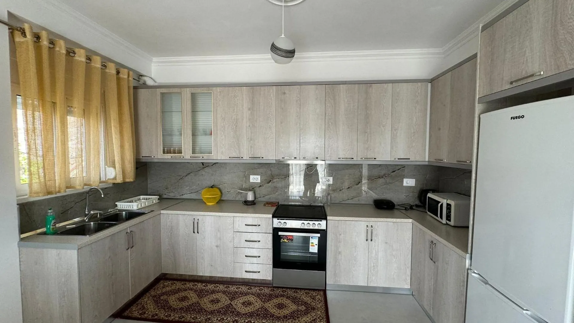 Natasha'S Apartments Sarande Albania